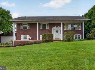 2650 Oberlin Dr, York, PA 17404