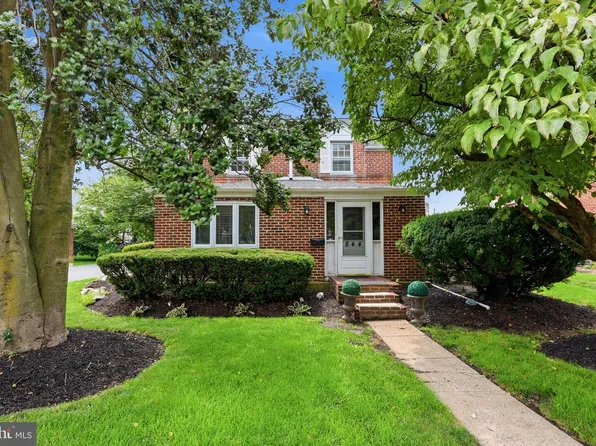 844 Burmont Rd, Drexel Hill, PA 19026