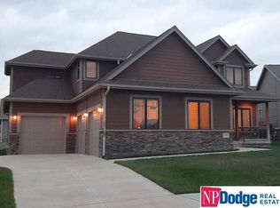 17232 Christensen Rd, Gretna, NE 68028