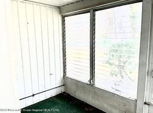 706C Plymouth Dr, Lakewood, NJ 08701