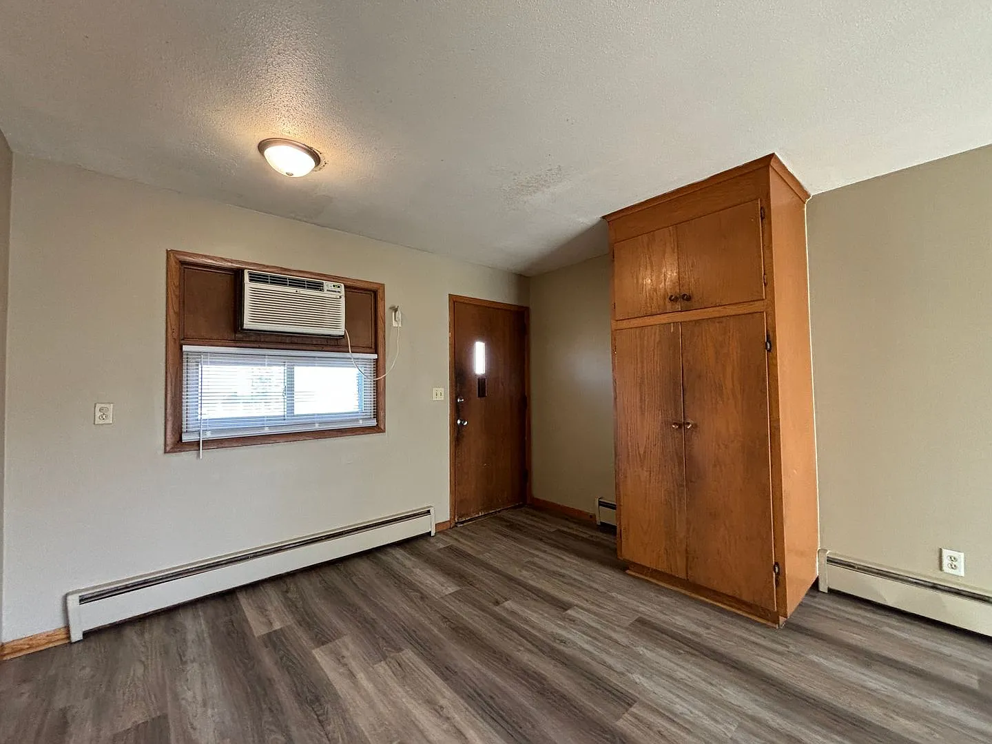 7700 Bloomington Ave South — Photo 3