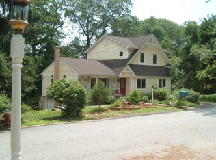 26 Longview Ln, Ringwood, NJ 07456