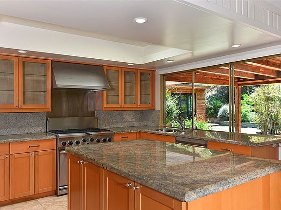 2nd image of 3061 Pennant Way