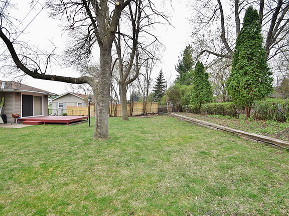 5th image of 5789 Yukon Ave N