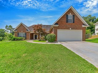 11616 Grove Hill Ln, Knoxville, TN 37932