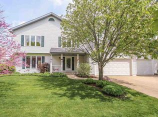 1013 Middleton St, Madison, WI 53717