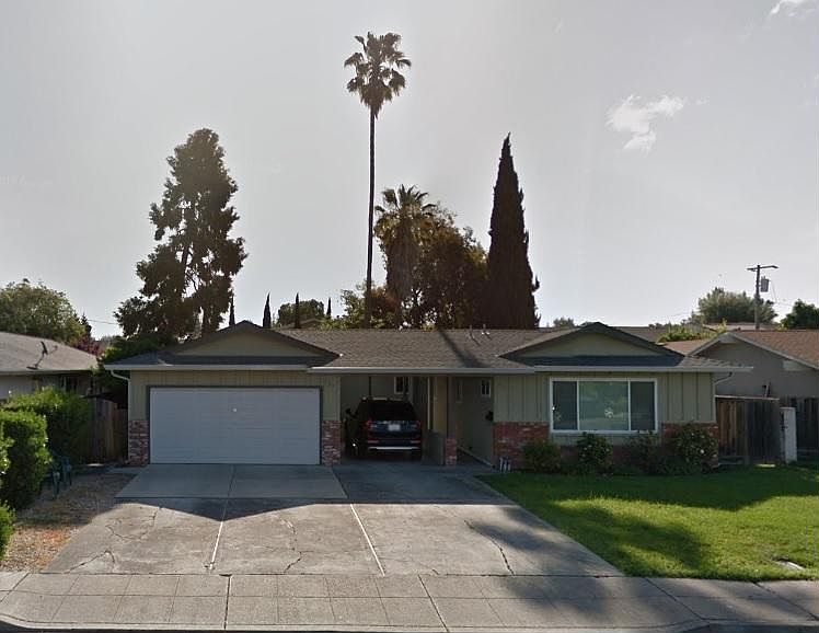 1st image of 735 Vaquero Dr