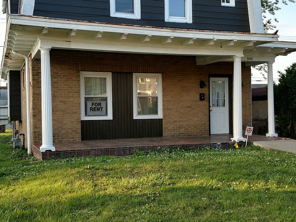 1st image of 1649 4th St
