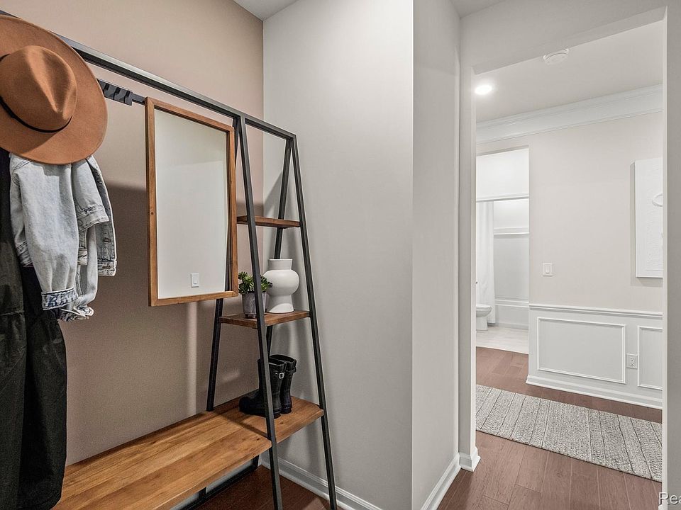 42823 Arbor Dr, photo 5