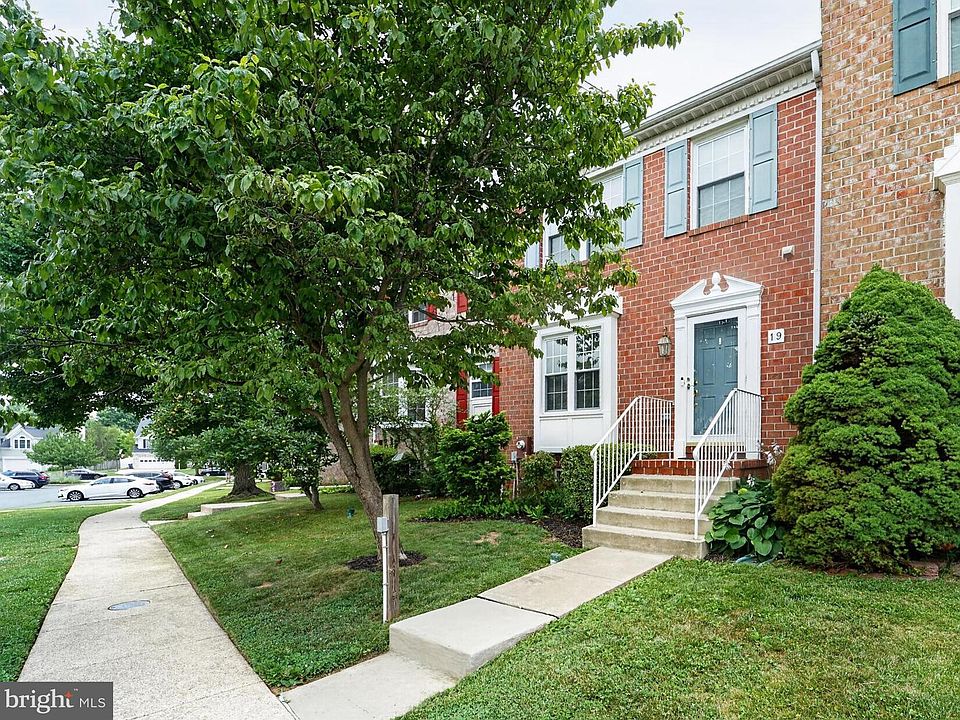 1st image of 19 Open Gate Ct