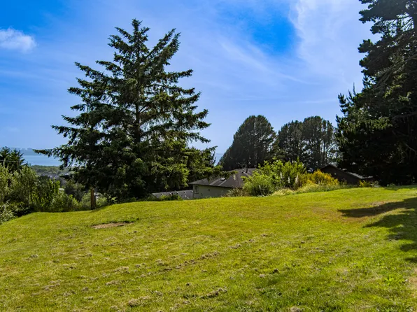 6498 Bell Terrace Rd, Eureka, CA 95503