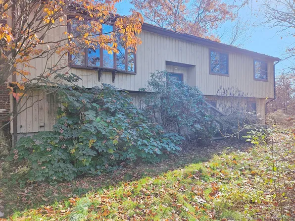 504 Huntington Street, Shelton, CT 06484
