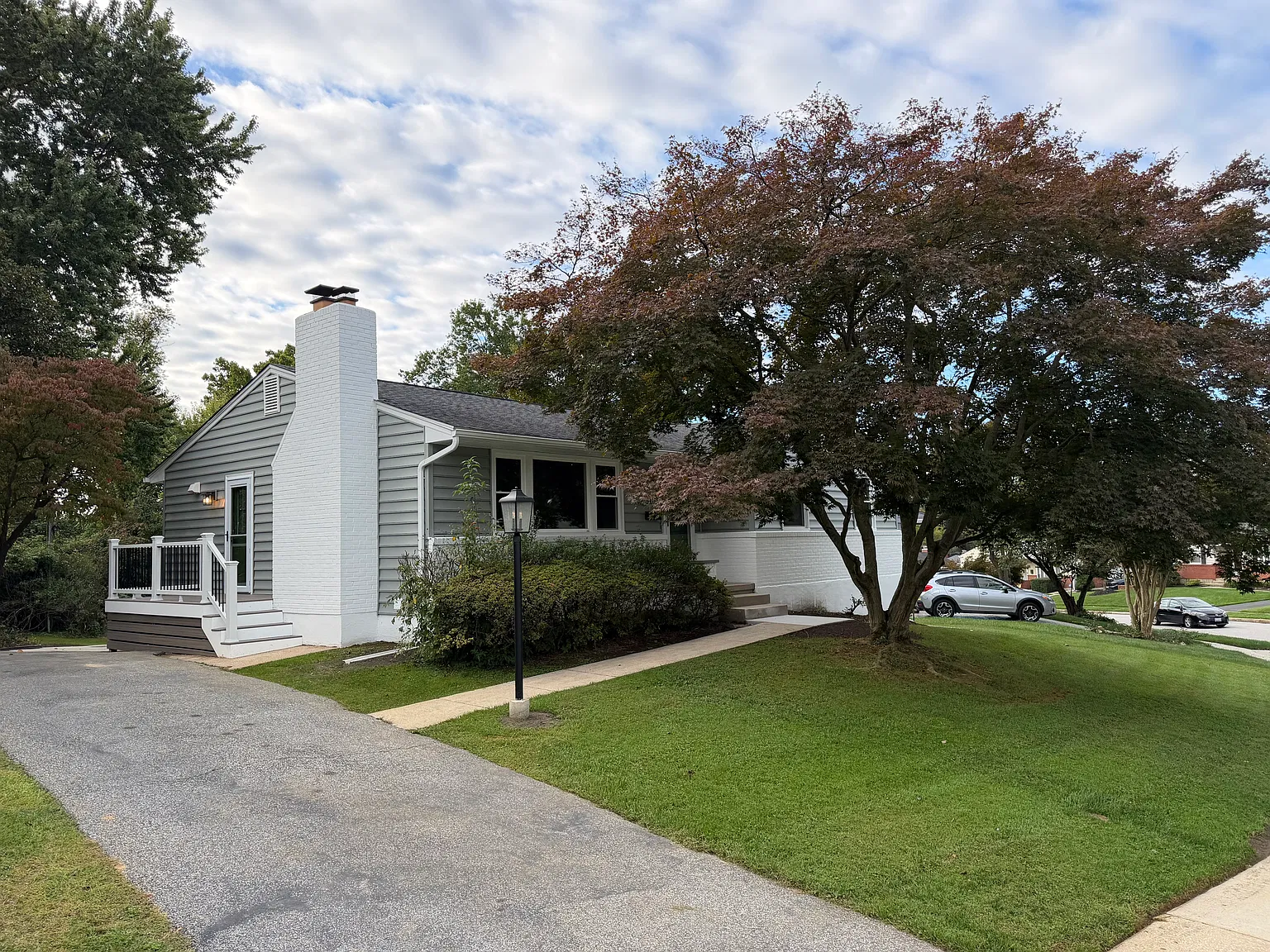 4 bed, 3.5 bath, 2350 sqft, $4,099 — Photo 1