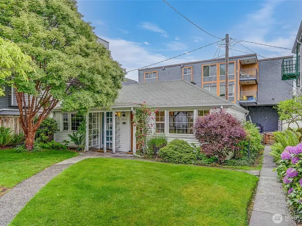 7868 Green Lake Drive N Unit 9, Seattle, WA 98103