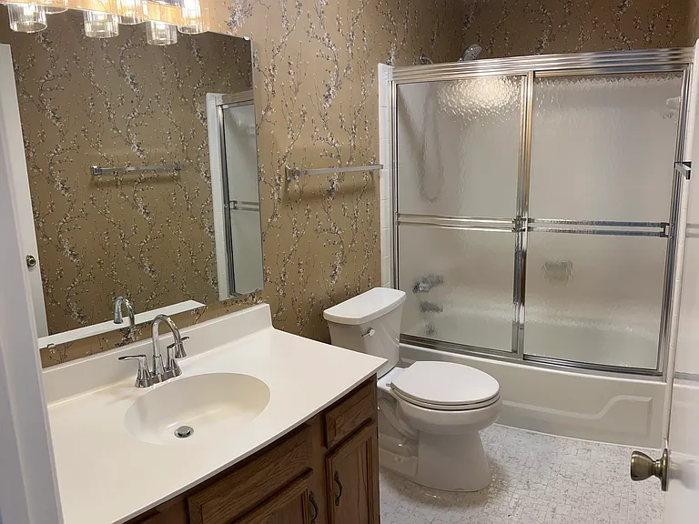 1144 Shady Grv — Photo 21