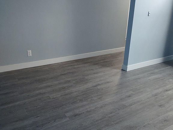 4th image of 2876 Klinger Cir #2