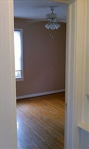 4th image of 2004 N Maplewood Ave