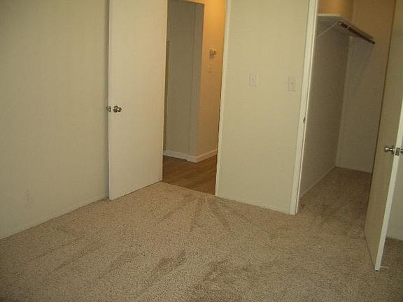 5th image of 3549 Agate Dr APT 4