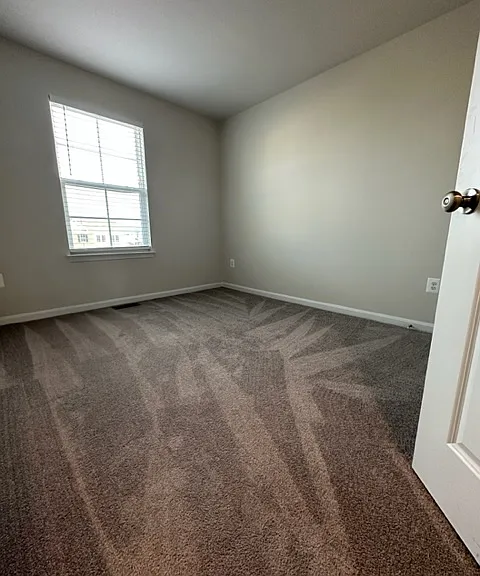 63 Stratton Dr — Photo 16