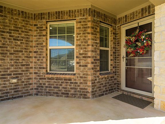 2nd image of 619 Saguaro Way