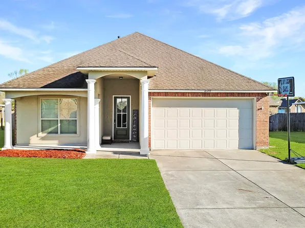 10459 Oakmount Dr, Denham Springs, LA 70706