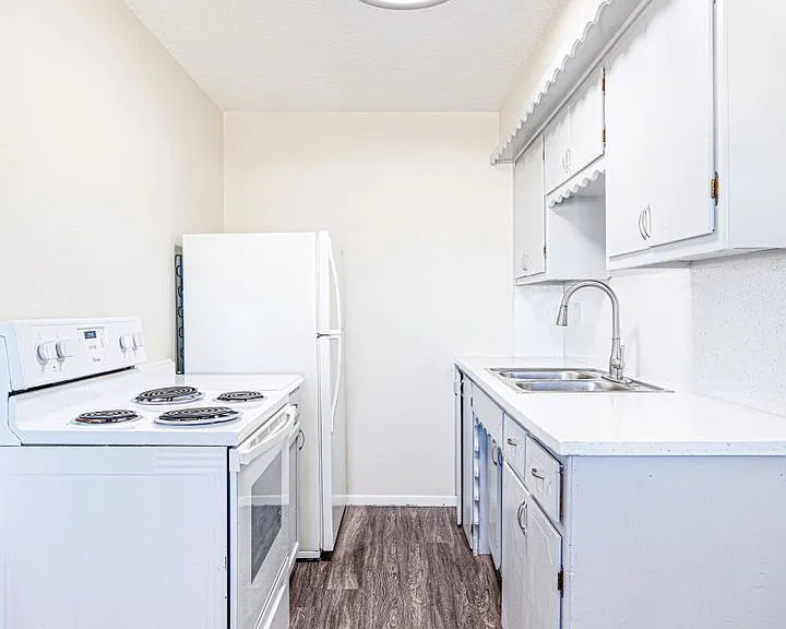 You will love this updated 1 bed, 1 bath! — Photo 6