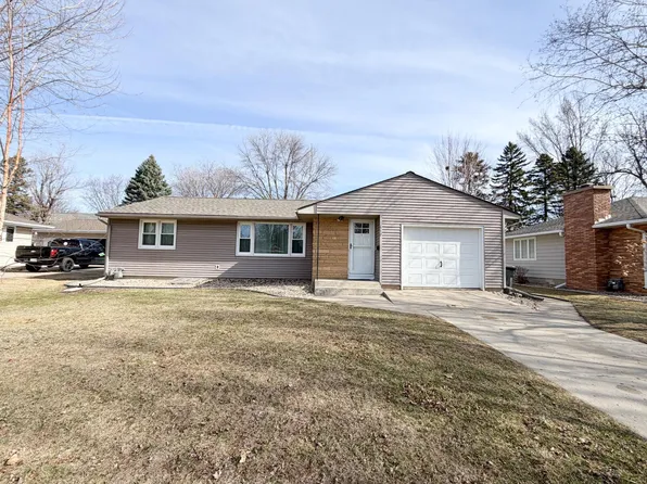 410 Galena St, Worthington, MN 56187