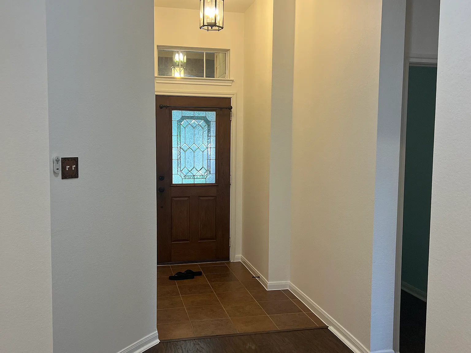 3 bed, 1736 sqft, $2,200 — Photo 4