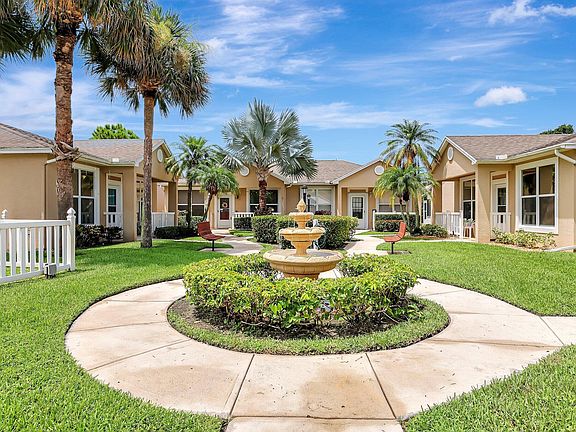 2nd image of 557 NW San Remo Circle