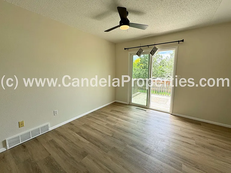 3703 Montebello Dr — Photo 9