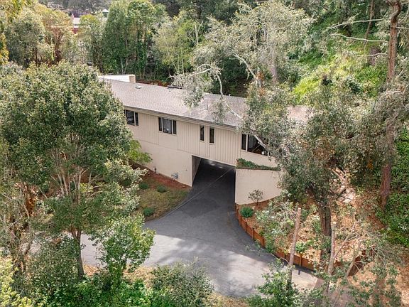 3rd image of 2020 Wallace Ave