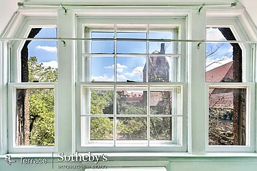 Sold by Terrace Sotheby's International Realty