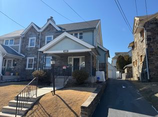 7218 Hilltop Rd, Upper Darby, PA 19082