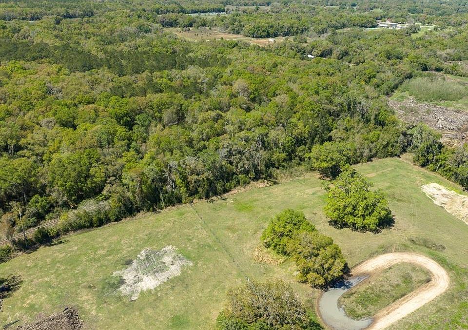 2nd image of NW 38th Avenue Rd