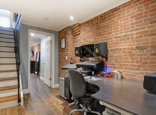 109 Erie St #101, Jersey City, NJ 07302