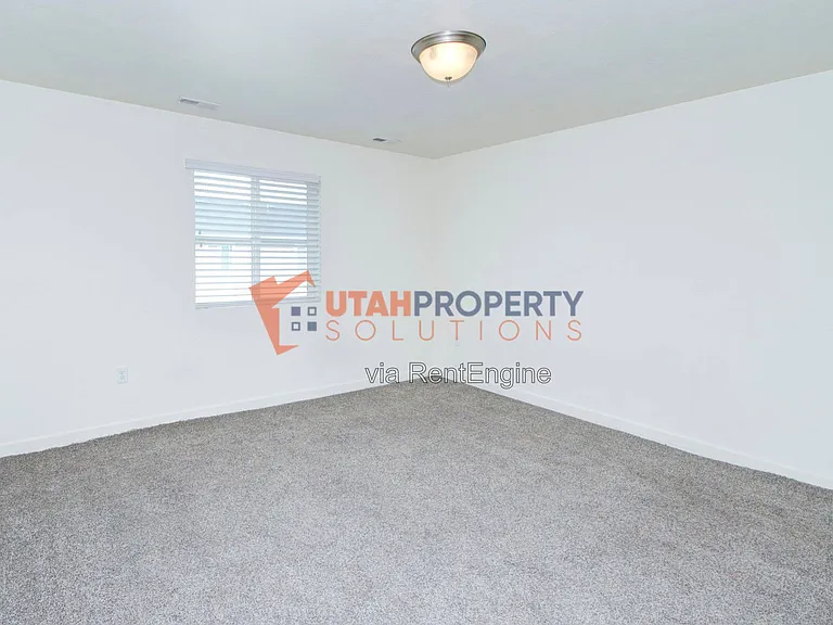 8166 N Broken Spoke Ln — Photo 12