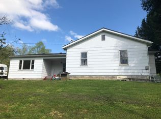 160 Julie Dr, Clayhole, KY 41317