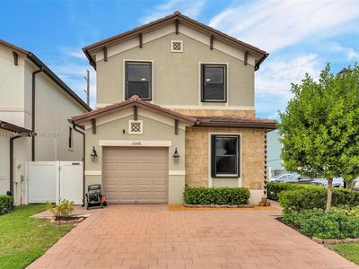 11066 W 35th Way, Hialeah, FL, 33018