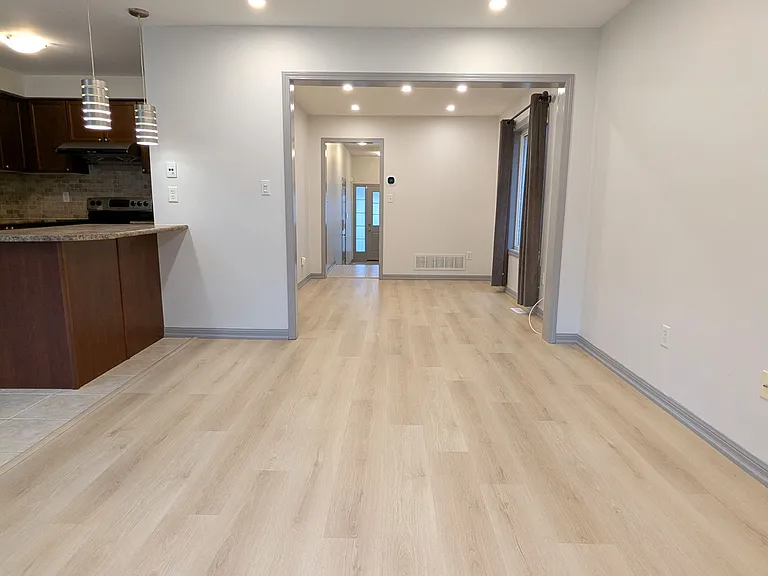 27 Walter Sangster Rd — Photo 6