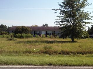 601 Old Snow Hill Rd, Ayden, NC 28513