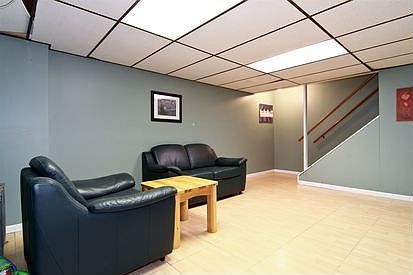 5th image of 2S750 Winchester Cir W Unit 2