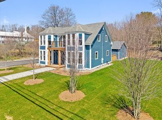 25 School Street, Ellsworth, ME 04605
