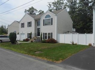 45 Carol Ct, Fall River, MA 02721