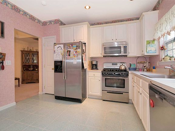 4th image of 495 Woodscreek Ct #495
