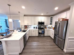 320 Middlesex Ave Unit 107, Medford, MA 02155