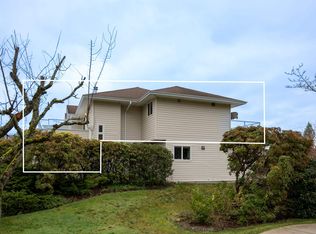 5610 Trail Ave #18, Sechelt, BC V7Z 0H8