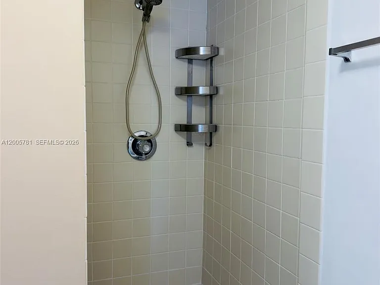 3052 SW 27th Ave #204 — Photo 26