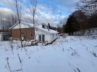 534 AB Slate Falls Rd, Addington Highlands, ON K0H1L0