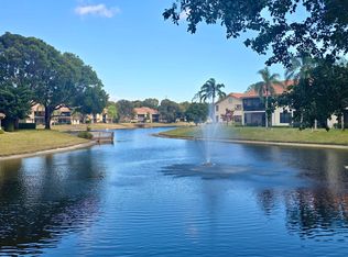 5521 Coach House Cir APT D, Boca Raton, FL 33486