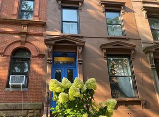 222 17th St APT 1, Brooklyn, NY 11215